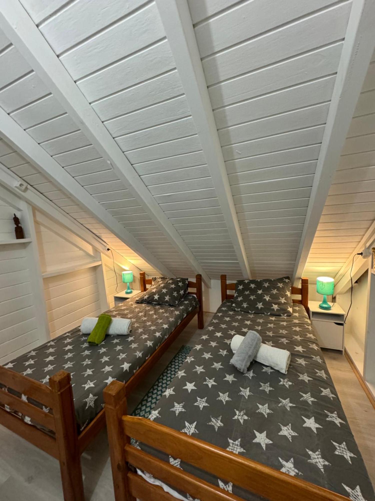 Maison Bord De Mer A 100 M Сен-Франсуа Экстерьер фото